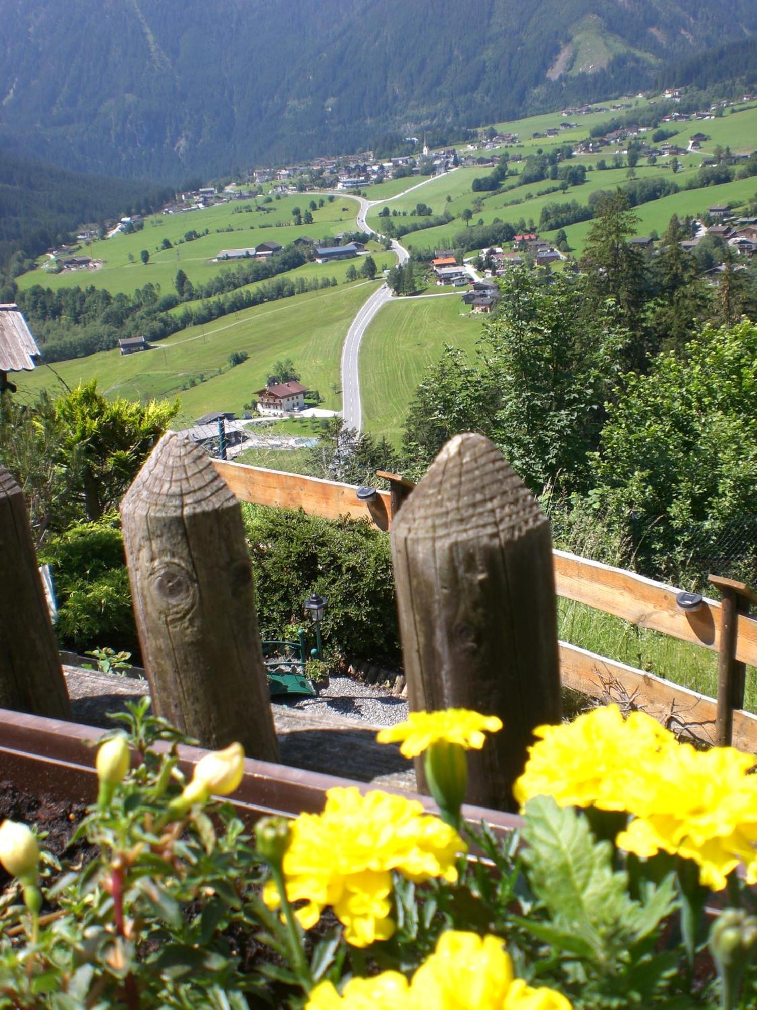 Gruppen Und Familienhof Falkenstein Hotel Krimml Exterior foto